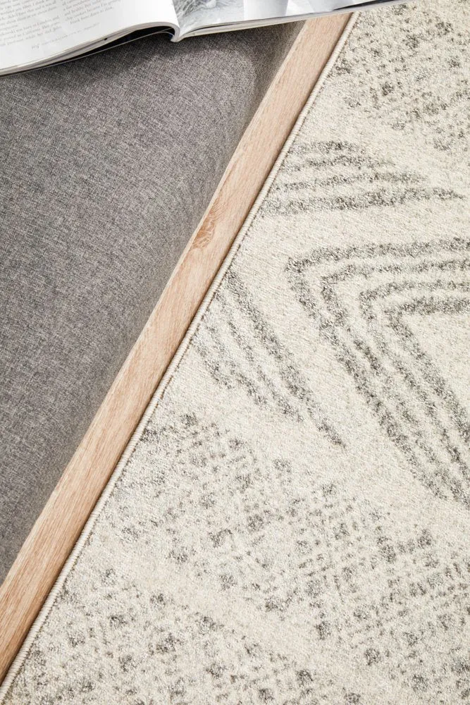 Mirage 359 Runner Rug (Grey) by Rug Culture